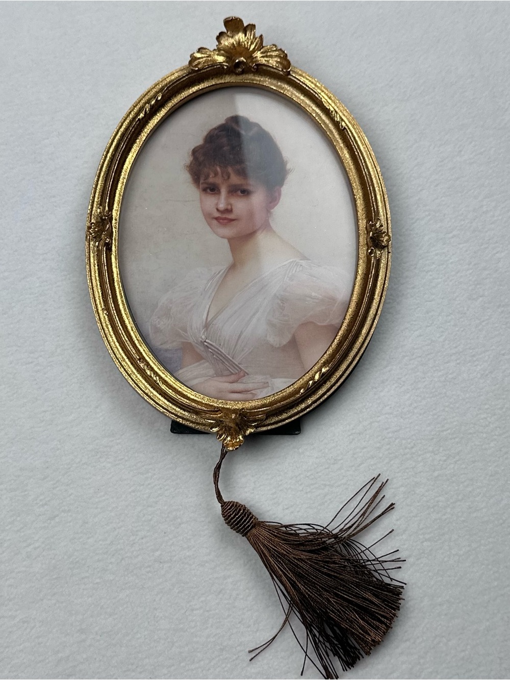 Ornate Gold Oval Portrait Frame with Brown Tassel